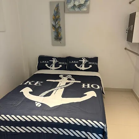 Apartment En Calle Al Andalus *